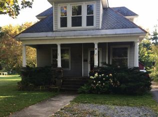 92 Seneca Ave, Oneida, NY 13421