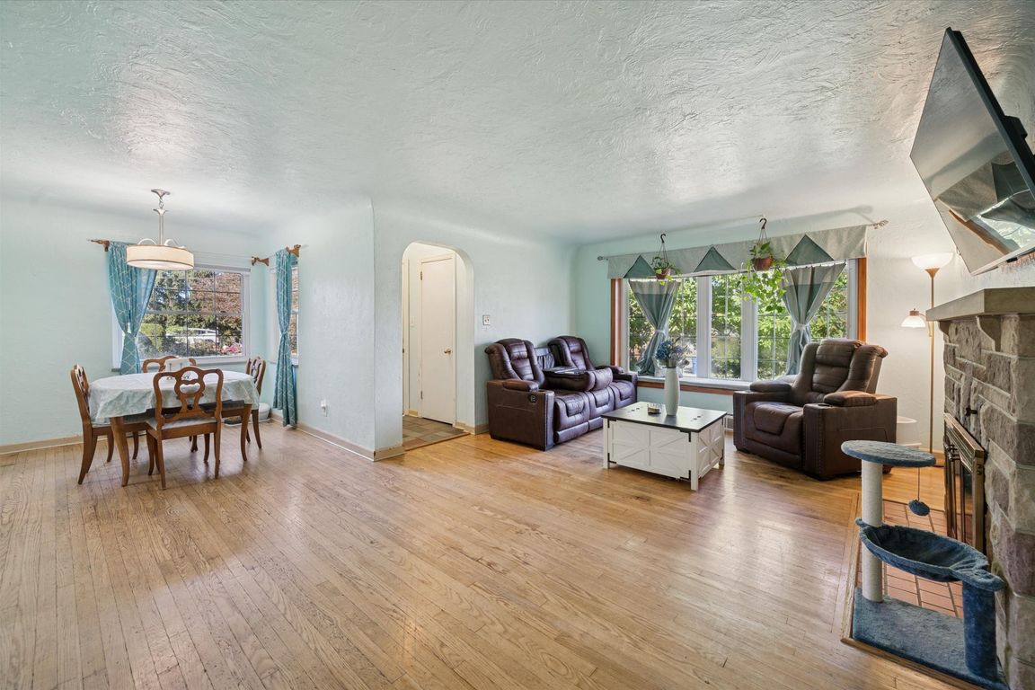 next background image