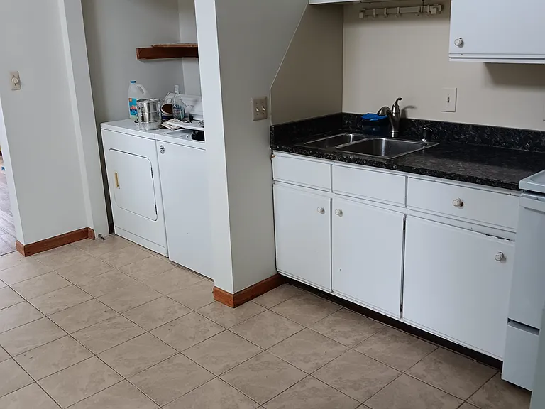 122 Crystal Rd #1 — Photo 6