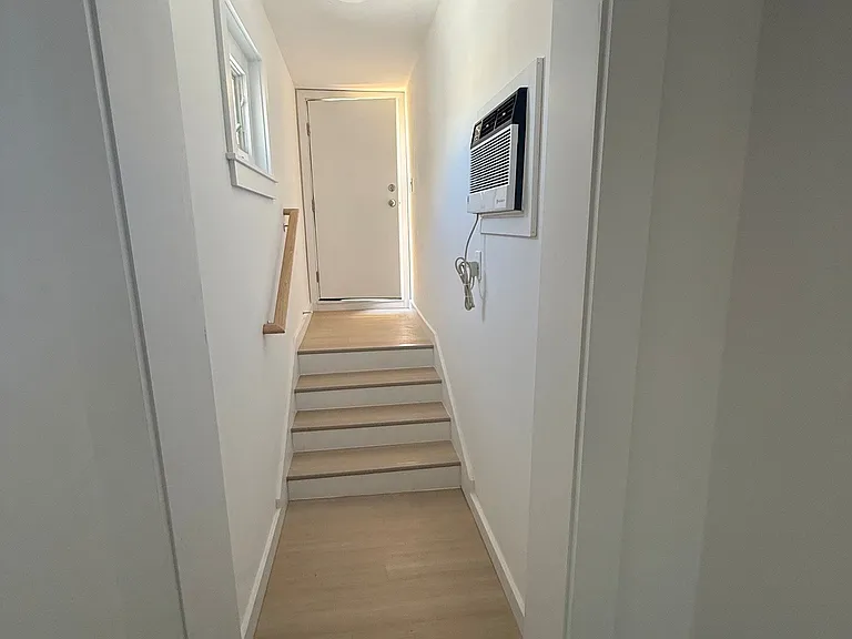 111 Main St — Photo 6