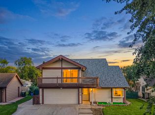 5810 Easton Ct, Hanover Park, IL 60133