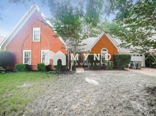 8464 Buckhurst Rd, Cordova, TN 38016