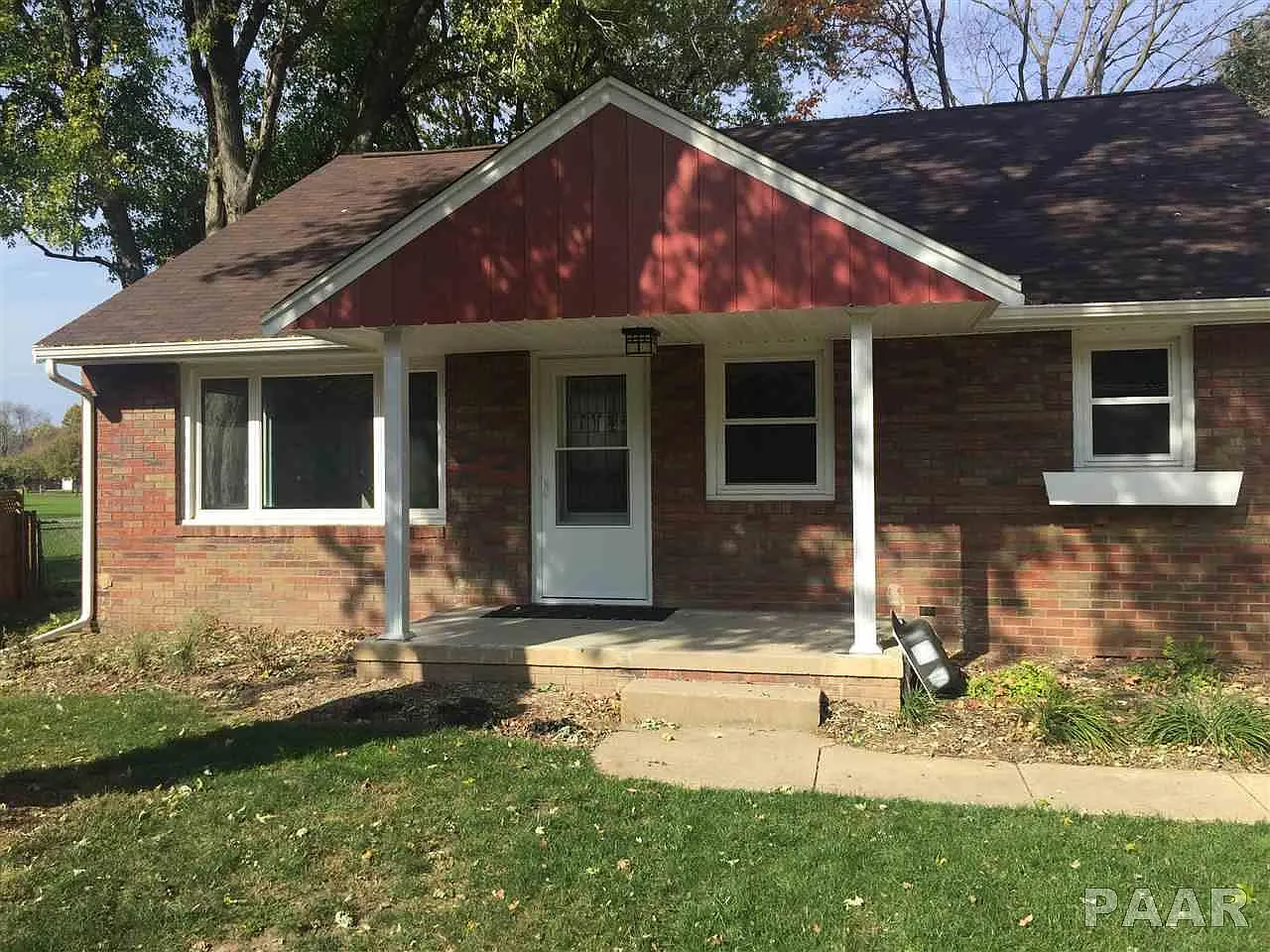 2125 W Edna Ave photo 1