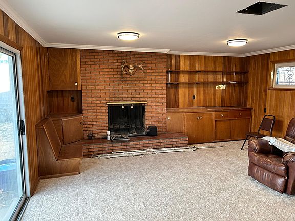 5th image of 6207 Mossman Pl NE