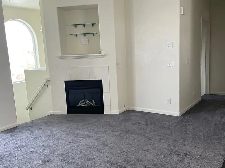 2402 Parkfront Dr #I — Photo 15