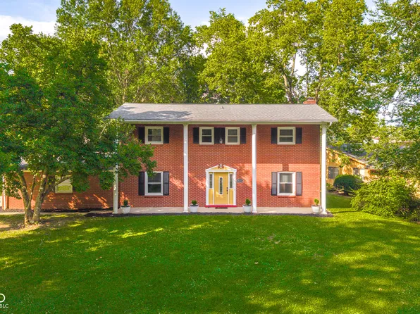 9231 N Cherry Hills Dr, Columbus, IN 47201