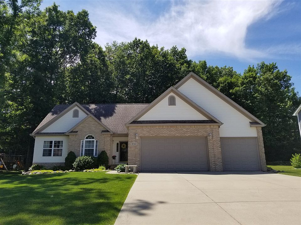 1st image of 9122 Pembrook Dr