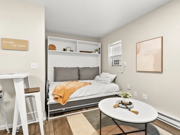 2016 College St - Cedar Falls, 2016 College St APT 1, Cedar Falls, IA 50613