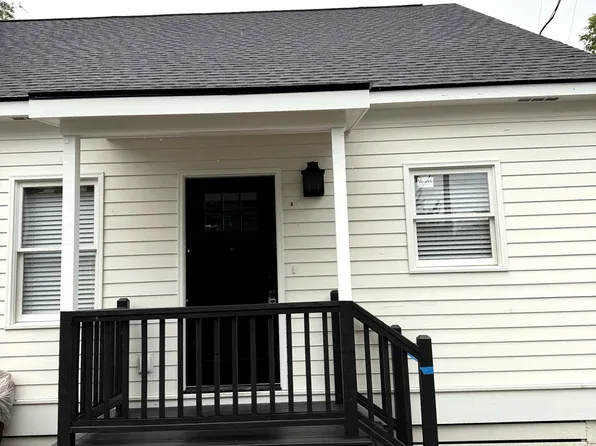 2203 Harden St #A, Savannah, GA 31415