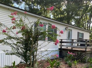 24458 49th Rd, O'Brien, FL 32071