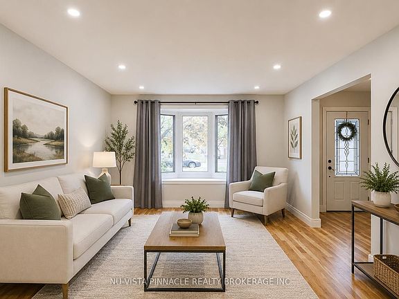 5th image of 46 Monmore Rd