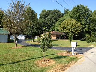 2nd image of 75 Green Acres Ln