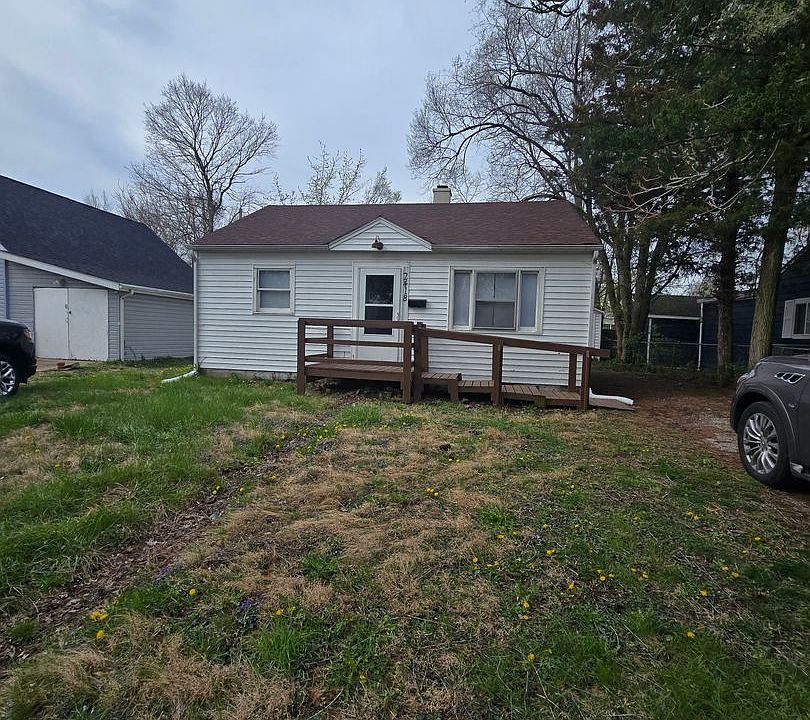1st image of 2418 N Centennial St