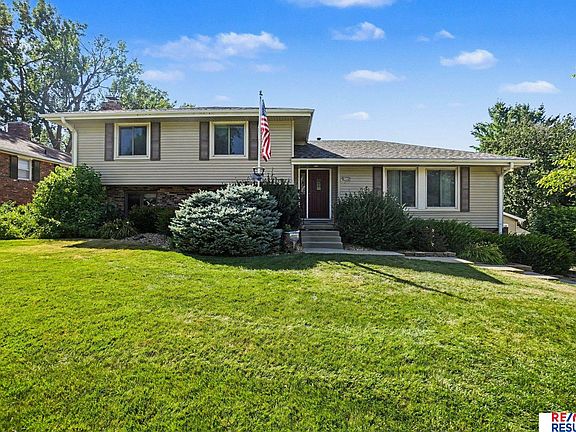 2nd image of 6244 Ponderosa Dr