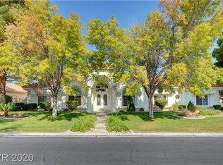 8046 Silver King Dr, Las Vegas, NV 89129