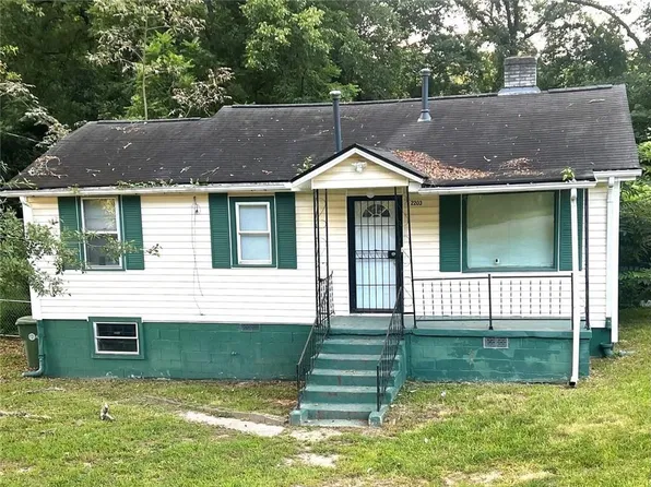 2203 Tiger Flowers Dr NW, Atlanta, GA 30314