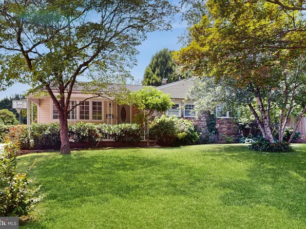 115 Butt Ln, Aston, PA 19014