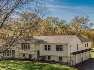 339 Windham Ave, Colchester, CT 06415