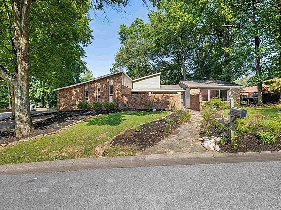 2nd image of 4156 Hunting Creek Dr
