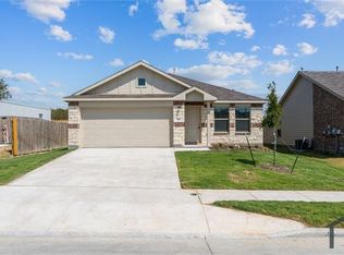412 Ranchito Pass, Haslet, TX 76052
