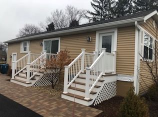 1720 63rd St, Downers Grove, IL 60516