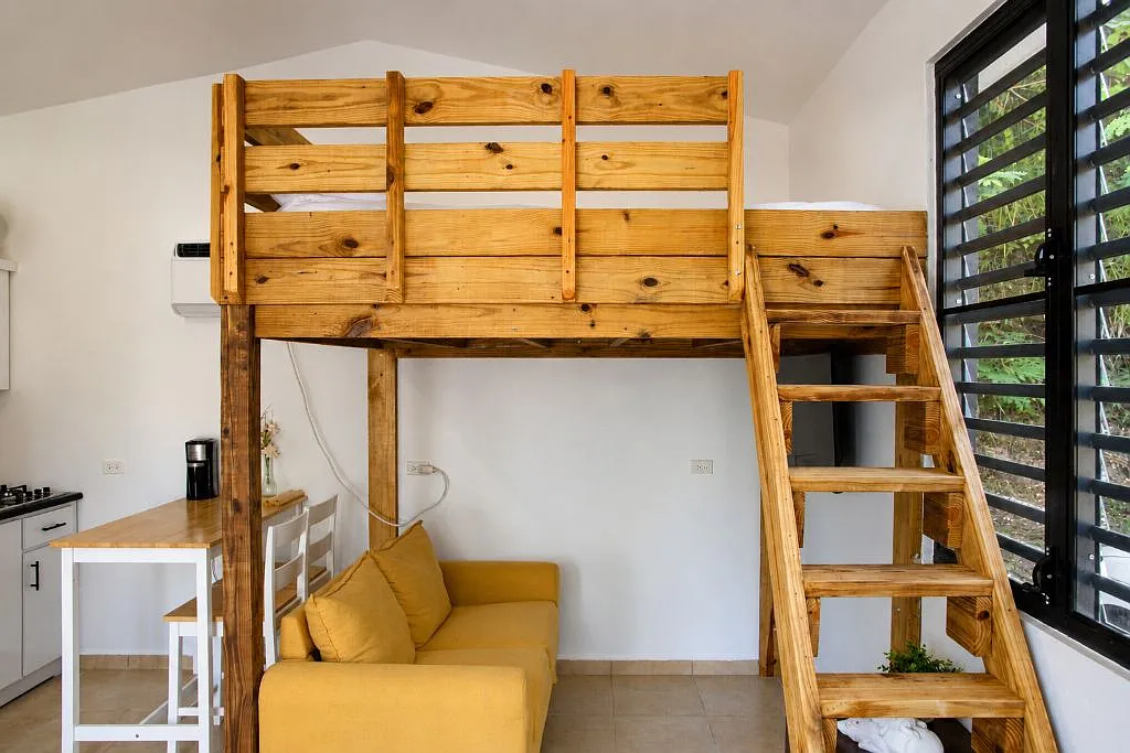 1 bed, 1.0 bath, 196 sqft, $700 — Photo 3