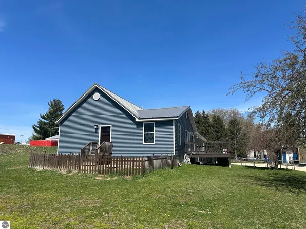111 2nd St, Manton, MI 49663