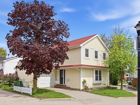 2nd image of 22 Bent Oak Cir