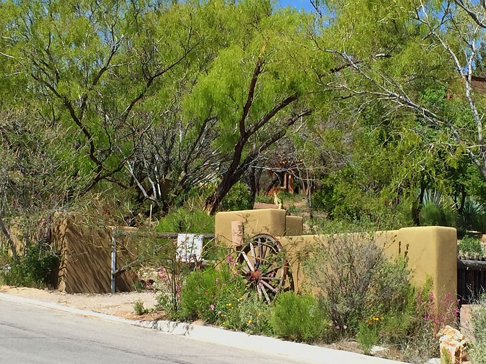 1st image of 10 Montana Ct