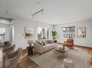 Madison Crossing, Seattle, WA 98122