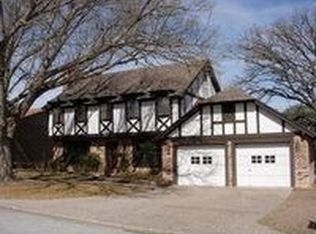 116 Crescent Dr, Kerrville, TX 78028