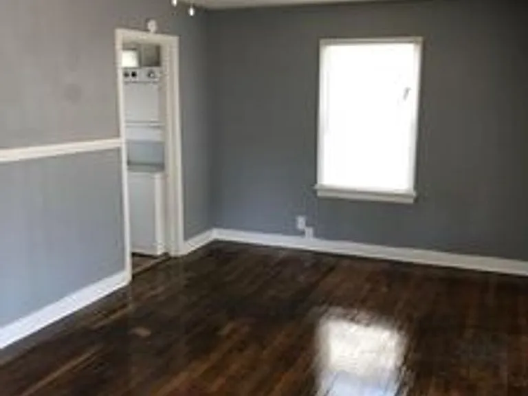 1509 Milton St — Photo 15