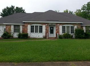 418 Garden Homes Cir, Montgomery, AL 36116