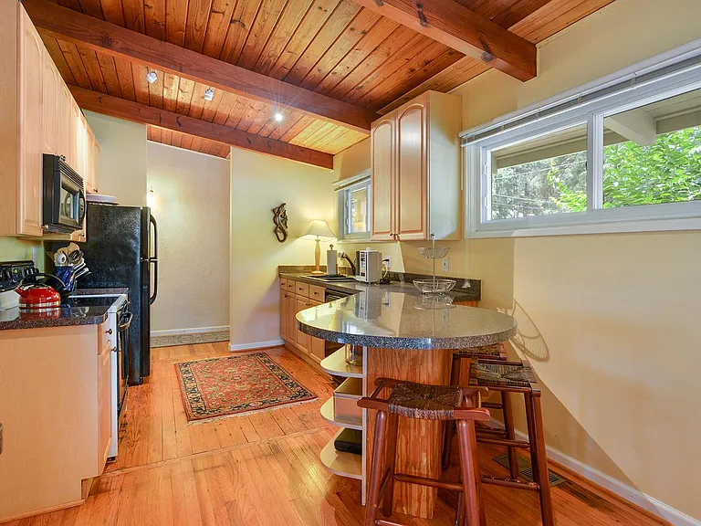 2657 E Drew Valley Rd — Photo 4