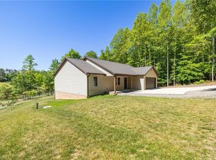 484 Vernon Rd, Reidsville, NC 27320