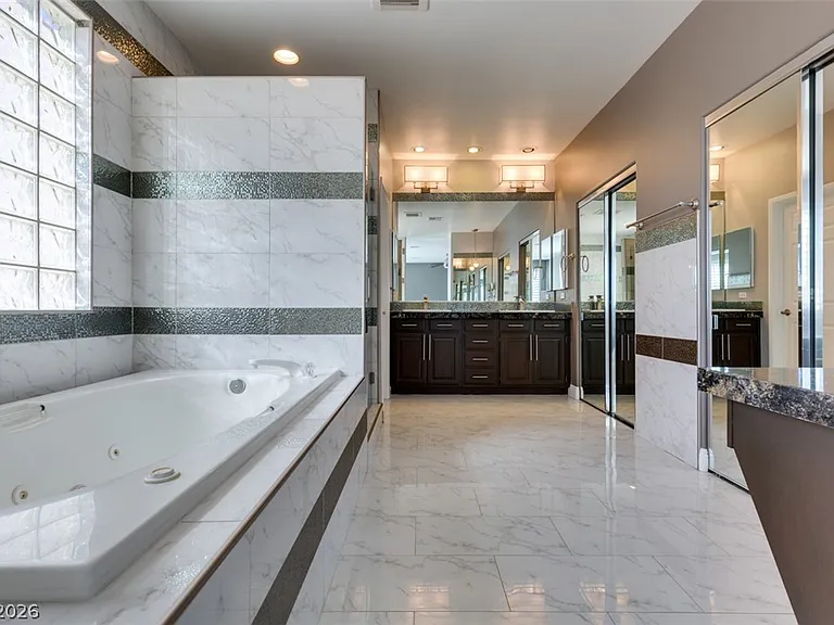 152 Ultra Dr — Photo 5
