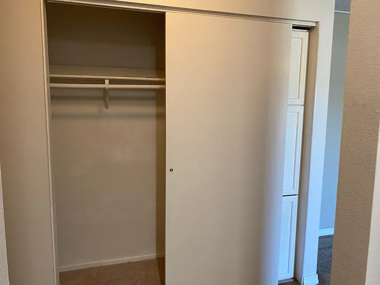 4460 S Poplar St #102 — Photo 33