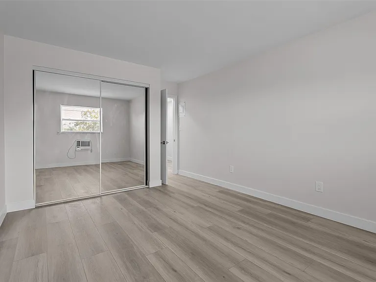 1150 E Sample Rd #202 — Photo 12