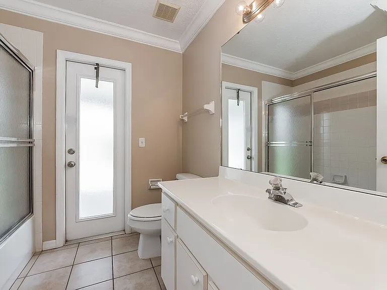 6888 Mauna Loa Blvd — Photo 15