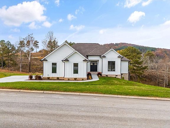 3rd image of 717 Twin Lakes Dr #240