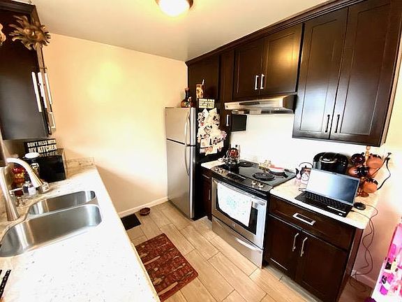 3rd image of 1223 Cortez Dr #9