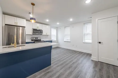 6371 Germantown Ave #3 — Photo 7