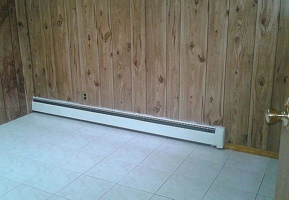 2nd image of 76 Minna St #1