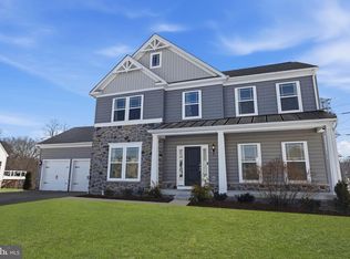 28 Pelham Dr, Coatesville, PA 19320