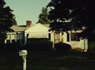 240 Wheeler Park Ave, Fairfield, CT 06432