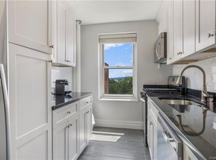 565 Broadway APT 6D, Hastings On Hudson, NY
