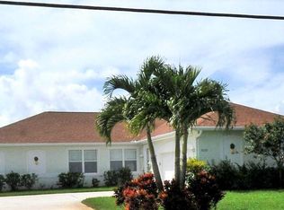 3020 SE Bakersfield St, Port Saint Lucie, FL 34952