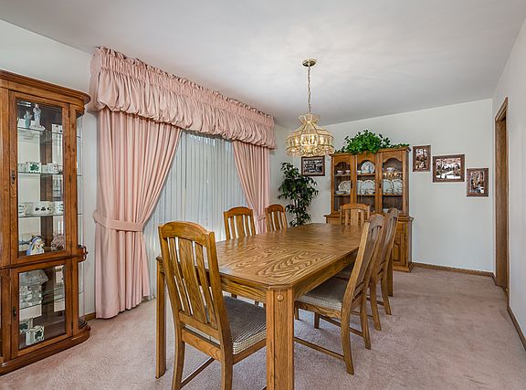 5th image of 10808 Georgia Ln