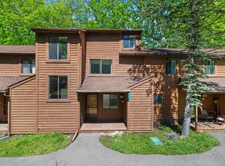 339 Crewe Ct, Bushkill, PA 18324
