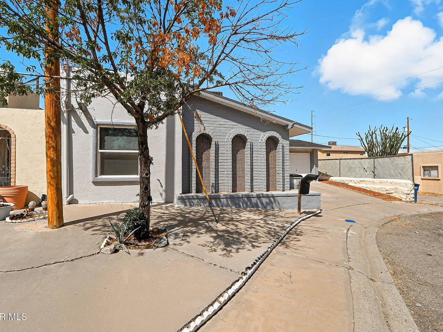 3 bed, 2.0 bath, 1381 sqft, $1,450 — Photo 3